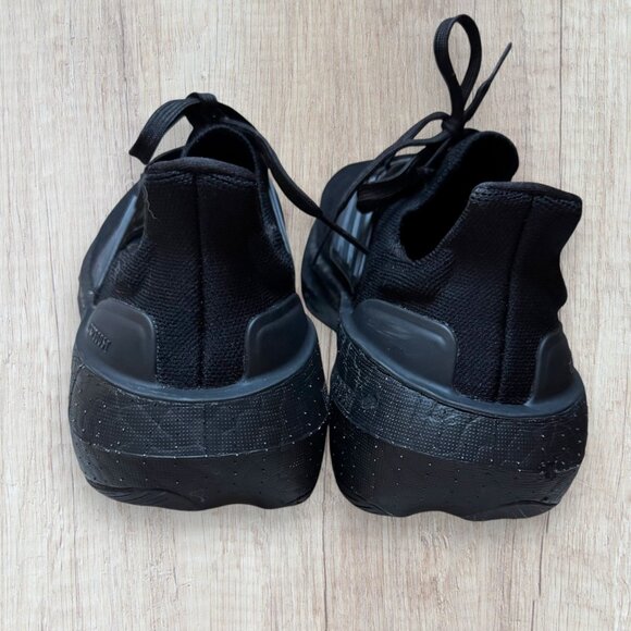 Adidas Ultraboost 22 Black Running Shoes Womens 9 Lightweight Boost Sneakers - Picture 6 of 12